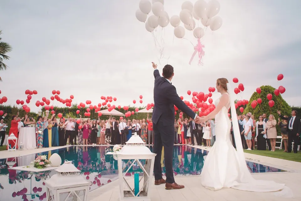 Couple at an outdoor reception